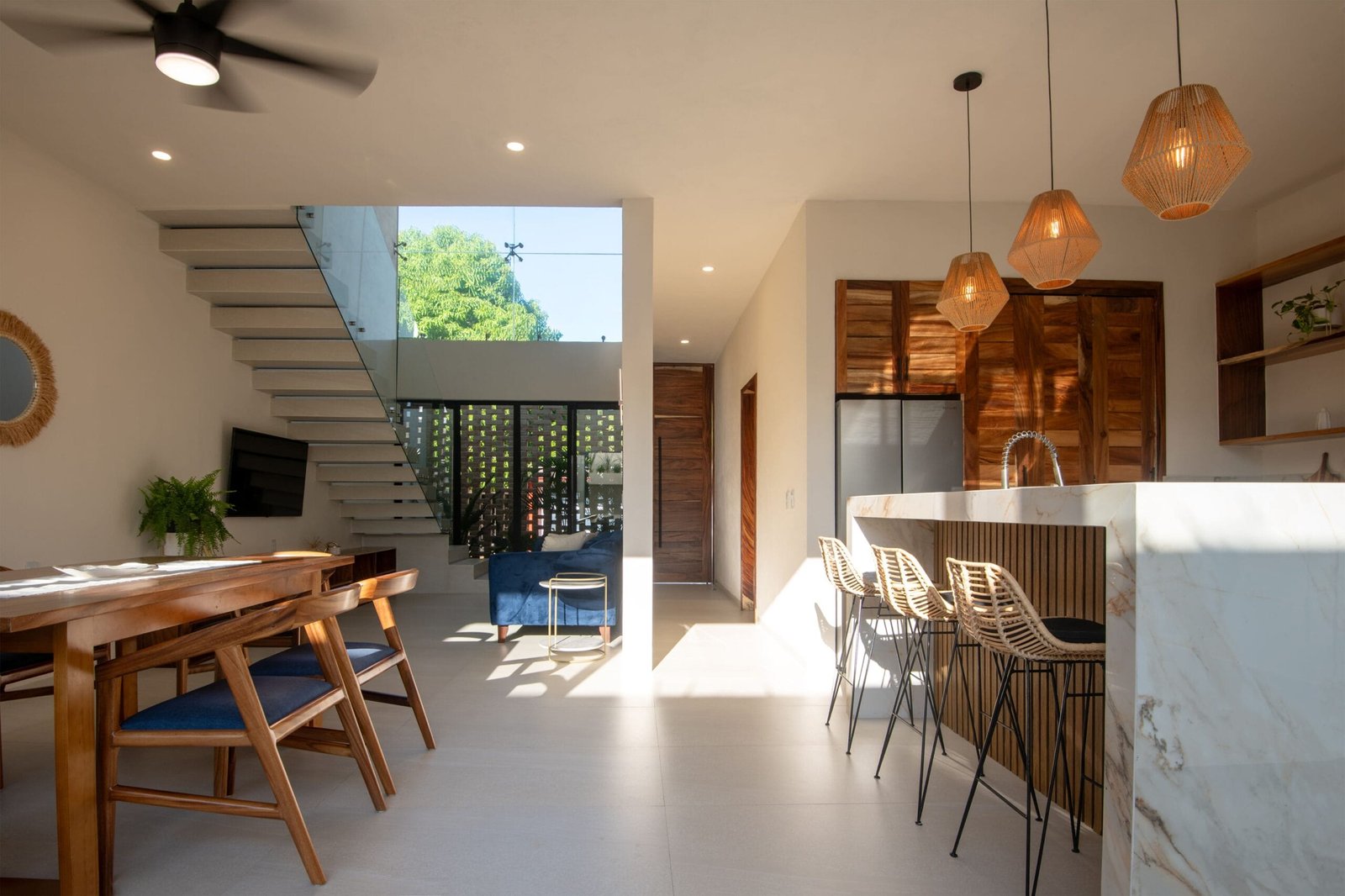 Casa-Zoe-interior-scaled.jpeg